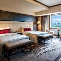 Park View Corner Suite