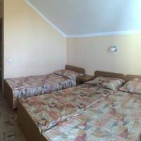 Economy Triple Room