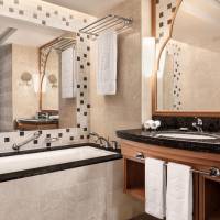 Al Bandar Deluxe Sea View - King bed