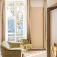 Junior Suite with River View