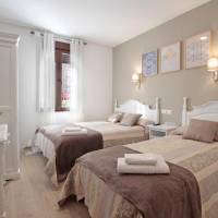 Triple Room with Private Bathroom