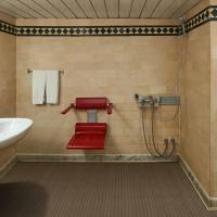 Club, Guest room, 1 Queen, Sea view, Low floor, Balcony