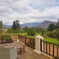 Suite with Mountain View