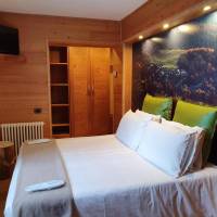 Small Double or Twin Room