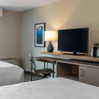 Two Queen Beds River View