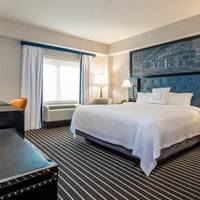 One-Bedroom King Suite
