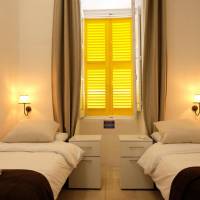 Twin Room with Garden View and Private External Bathroom