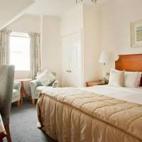 Double or Twin Room with Sea View