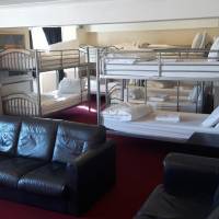 10 Bed Dorm Room