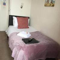 Single Room with Sea View and En-suite