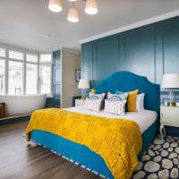 Suite with Balcony and Sea View