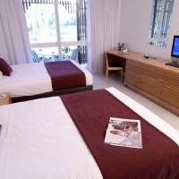 Double Room with 2 Double Beds and Garden View