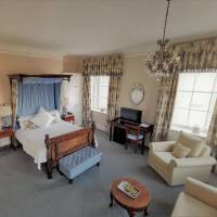 Suite with River View