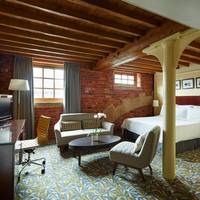 Superior, Larger Guest room, 1 King