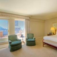 Deluxe Harbour Terrace King Room