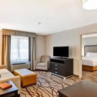 One-Bedroom King Suite - Non-Smoking