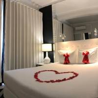Deluxe Double Room with Romantic Package