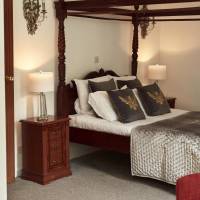 Room with Four-Poster Bed