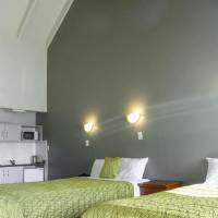 One-Bedroom Family Suite with Spa Bath