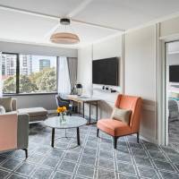 Junior Suite with Club Lounge Access