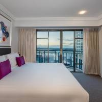 One-Bedroom Harbour Suite