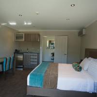 Premium Studio with Shower
