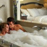Deluxe Two-Bedroom Suite - US Falls View