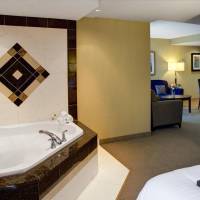 King Suite with Whirlpool - Non-Smoking