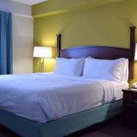 One-Bedroom King Suite - Non-Smoking
