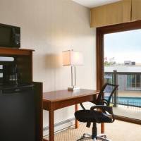 Queen Room with Two Queen Beds  - Pool view - Non-Smoking