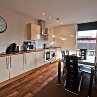 2-Bedroom Penthouse with 2 Sofa Beds