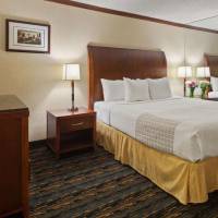 King Suite with Sofa Bed - Non-Smoking
