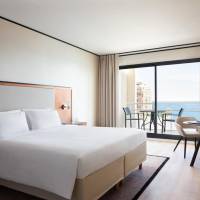 Deluxe Sea View Double Room with Balcony 