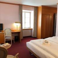 Maison Blanche Twin Room