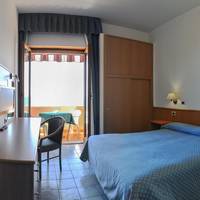 Standard Double or Twin Room with Sea View