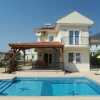 Three-Bedroom Villa - 111. Street