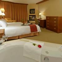 King Suite with Spa Bath
