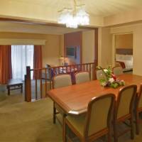 King Suite with Sofa Bed - Non-Smoking