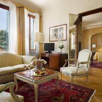 Prestige Suite