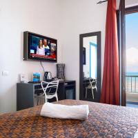Suite with Terrace and Sea View