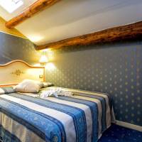 Single Room with Private External Bathroom