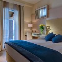 Double Room (1 Adult)