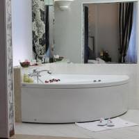 Suite with Spa Bath