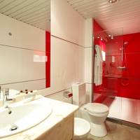 Single Room with Spa Access