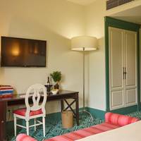 Large Single Room