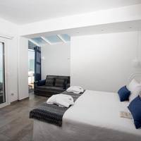 Aeolus Coco-Mat Suite with Panoramic Sea View