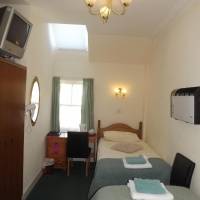 Economy Twin Room