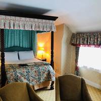 Double Room with Four Poster Bed