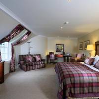 Feature King Room