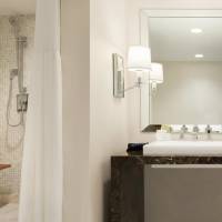 Queen Room - Disability Access